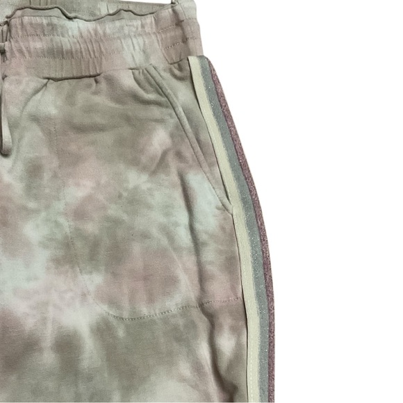 Johnny Was Calme Jogger Suit - Picture 7 of 10